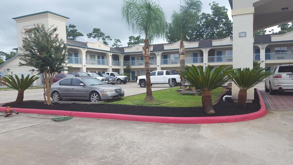 Homebridge Inn And Suites Beaumont Bagian luar foto